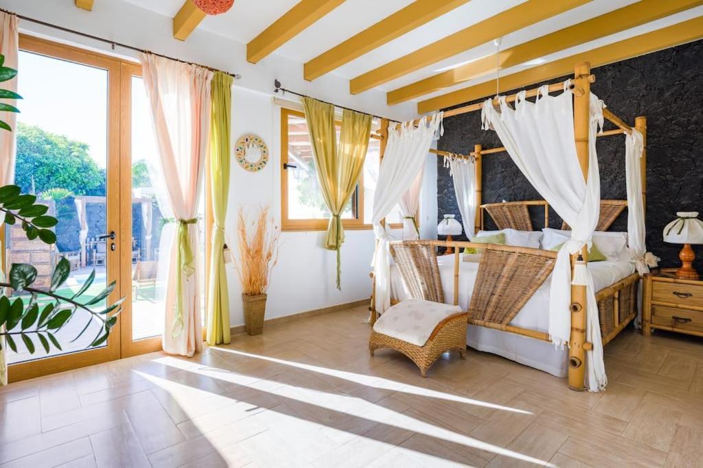 Villa La Isla By Rentaholidayslanzarote Playa Blanca  Eksteriør bilde