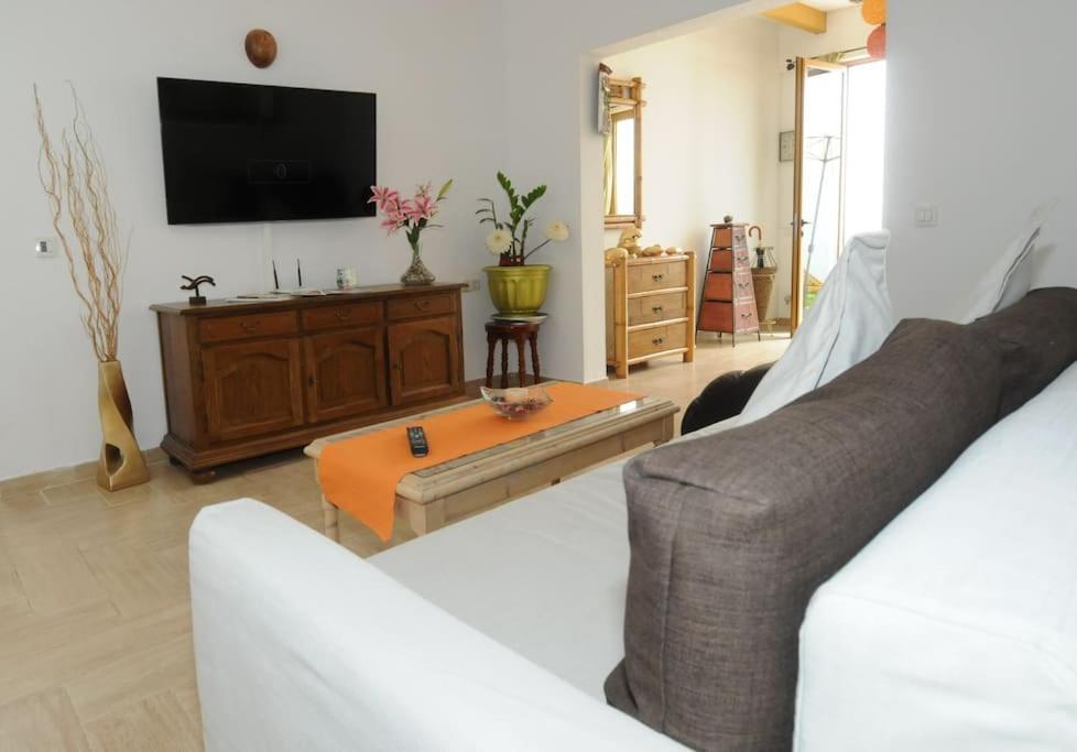 Villa La Isla By Rentaholidayslanzarote Playa Blanca  Eksteriør bilde