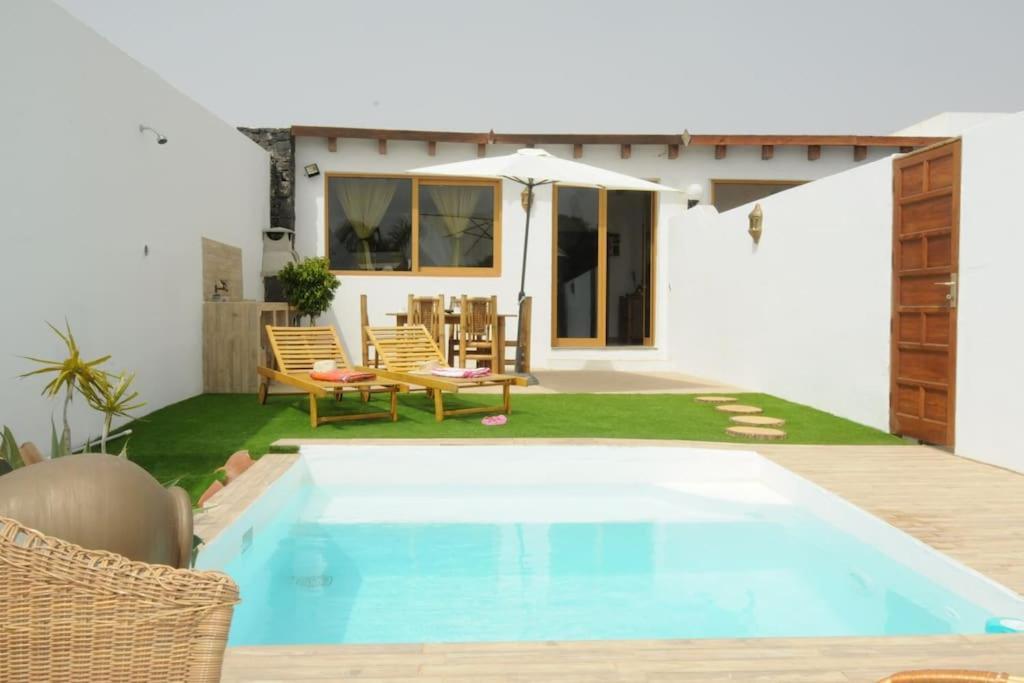 Villa La Isla By Rentaholidayslanzarote Playa Blanca  Eksteriør bilde