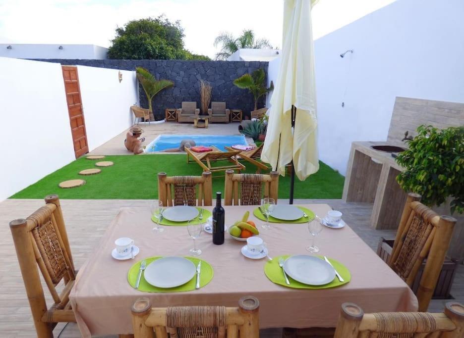 Villa La Isla By Rentaholidayslanzarote Playa Blanca  Eksteriør bilde